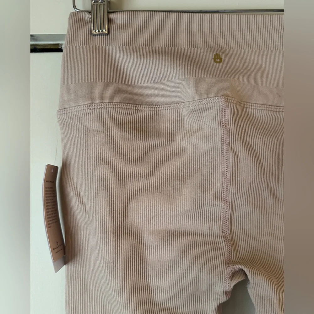 New Spiritual Gangster Seamless Leggings - Picture 3 of 4